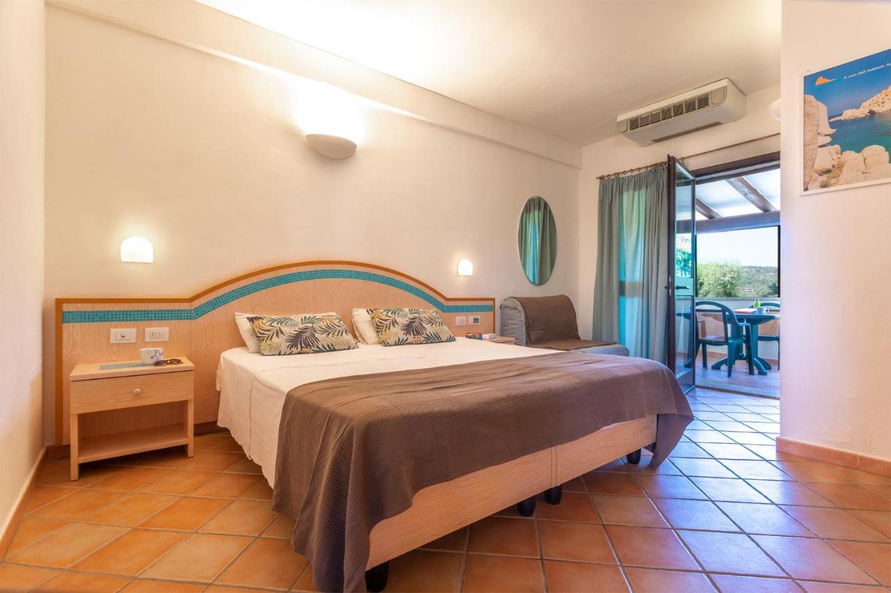 Centro Vacanze Isuledda Cannigione Exteriér fotografie